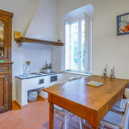 3 Bedroom In Lusignano Dalbenga Bastia (Savona)