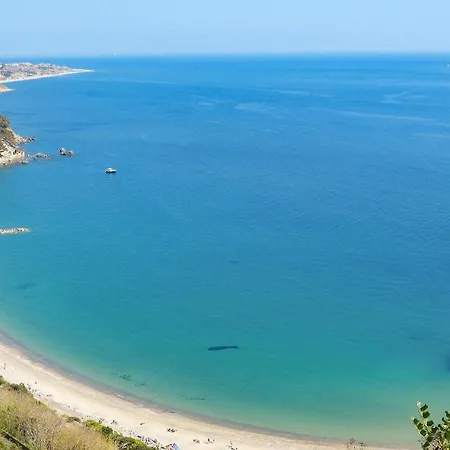 In D'albenga Semesterbostad *