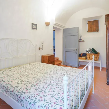 3 Bedroom In Lusignano Dalbenga