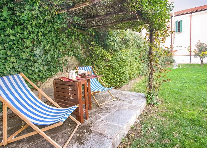 In D'albenga Holiday home